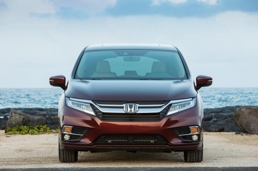  Honda Odyssey 2017 года  (фото 19 из 160)